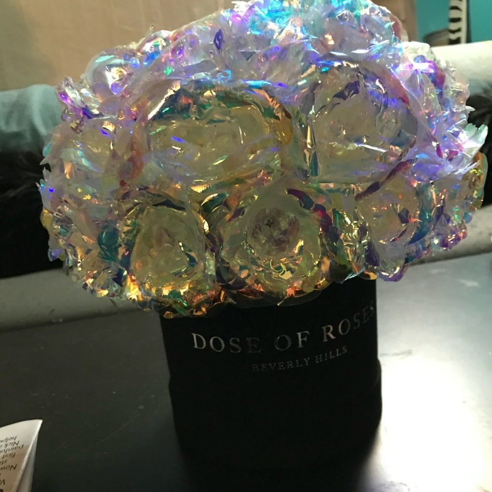 Dose of roses Galaxy bouquet